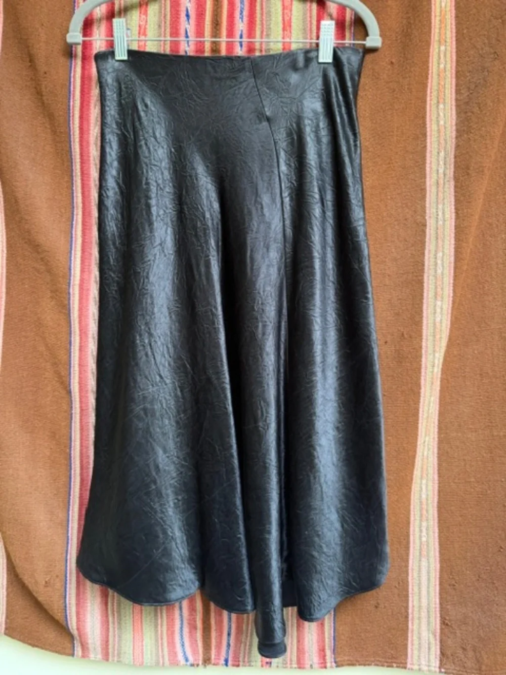 VINCE BLACK SATIN ASYMMETRICAL BIAS MIDI SKIRT - SIZE S